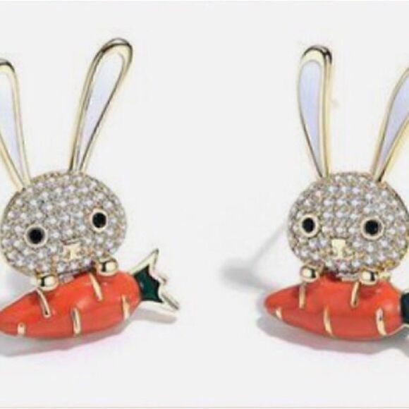 🥕 Betsey Johnson sweet bunny with carrot earrings 🥕 - Picture 3 of 7